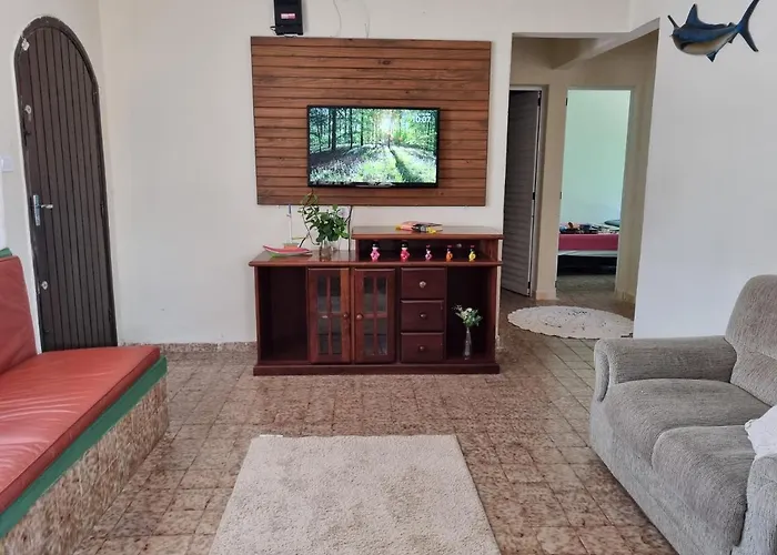 Confortavel Casa Com Piscina E Churrasqueira A 100M Da Praia