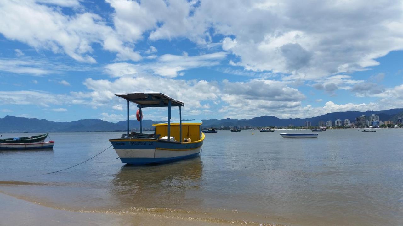 Сasa de vacaciones Confortável Casa Com Piscina E Churrasqueira A 100m Da
