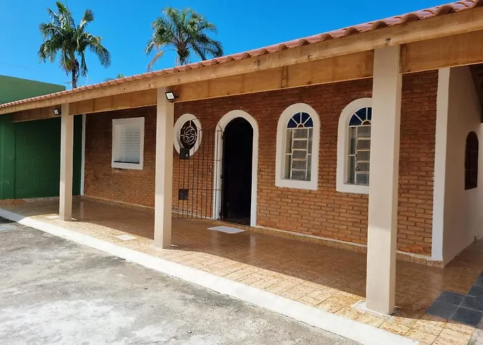 Confortavel Casa Com Piscina E Churrasqueira A 100M Da Praia