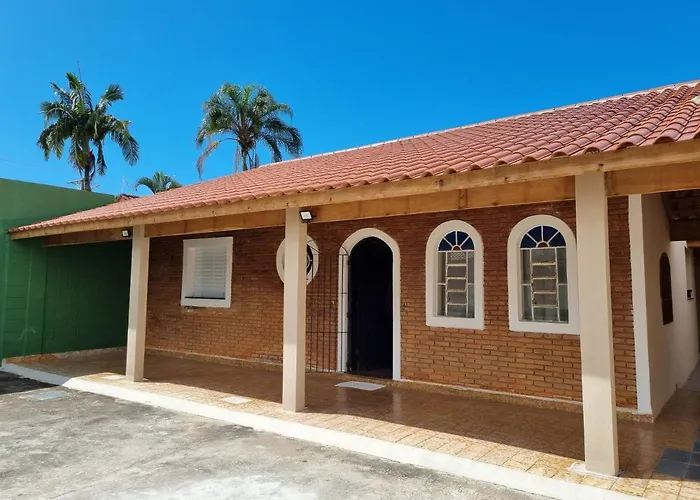 Confortavel Casa Com Piscina E Churrasqueira A 100M Da Praia