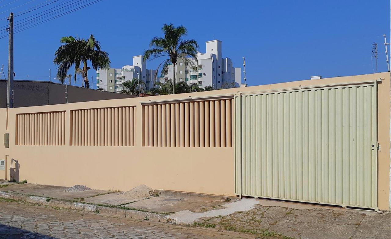 Holiday home Confortavel Casa Com Piscina E Churrasqueira A 100m Da
