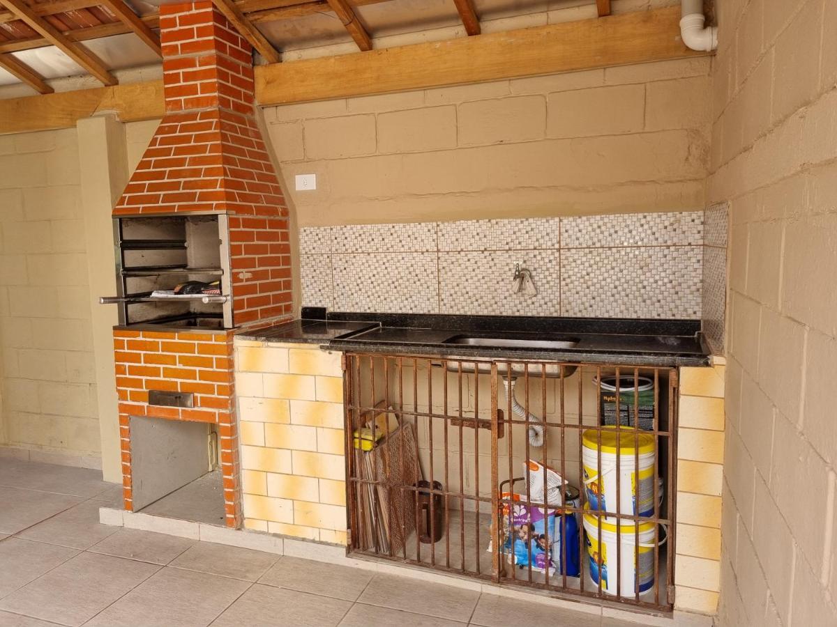 Confortavel Casa Com Piscina E Churrasqueira A 100m Da Holiday home Caraguatatuba
