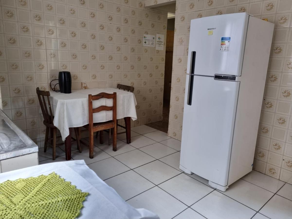 Confortavel Casa Com Piscina E Churrasqueira A 100m Da
